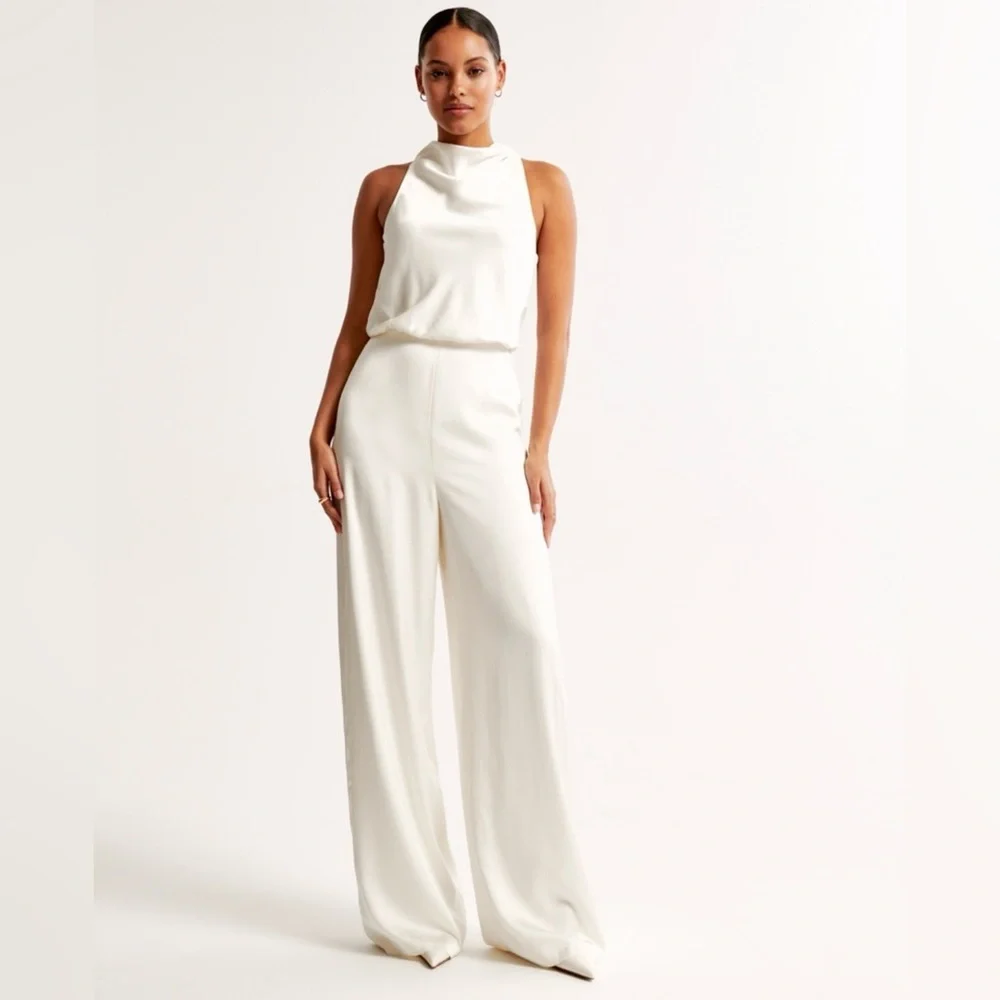Abercrombie High Neck Draped Jumpsuit Petite XXS - Picture 1 of 6